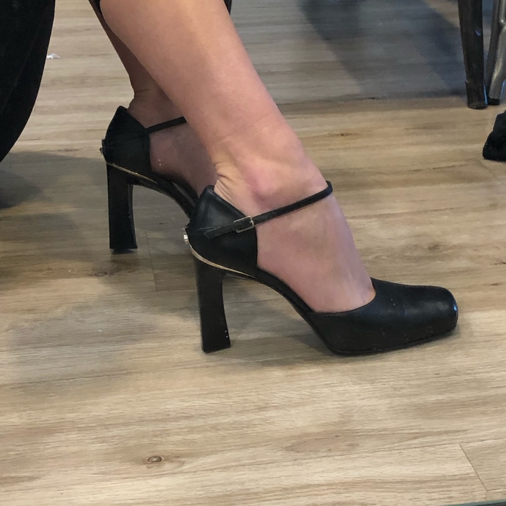 GIANNI VERSACE || GORGEOUS Vintage Mary Janes